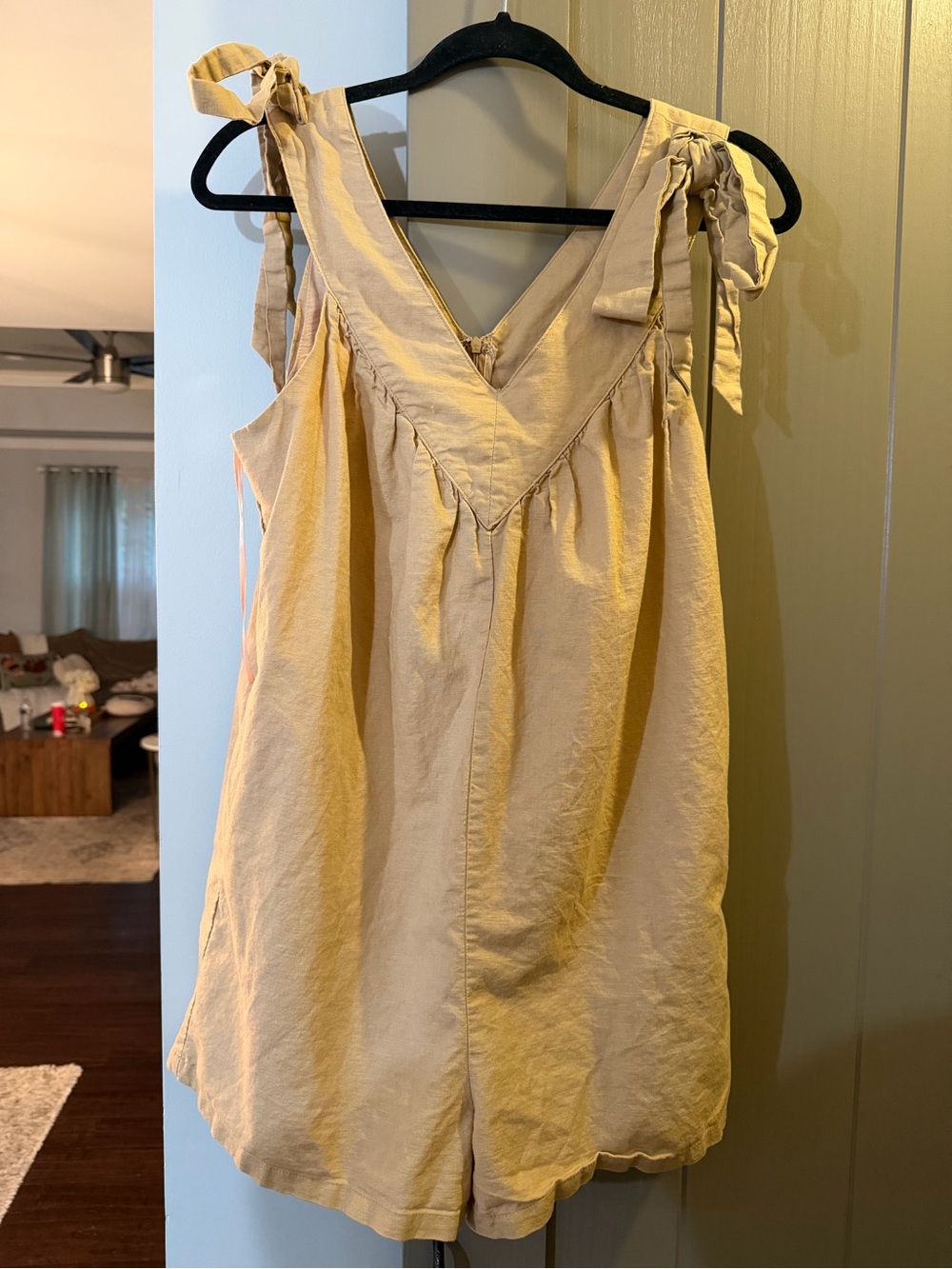 Gilli Tie-Shoulder V-Neck Romper